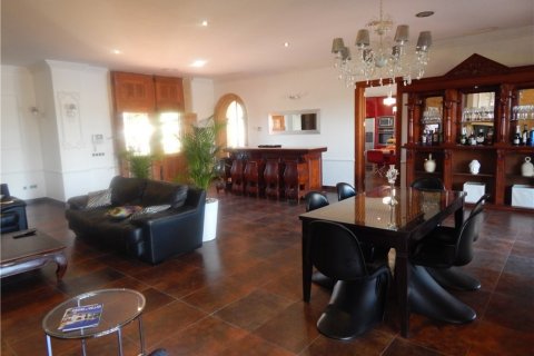 Villa à vendre à Denia, Alicante, Espagne, 5 chambres, 600 m2 No. 50181 - photo 10