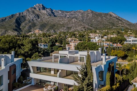 Duplex à vendre à Marbella Golden Mile, Malaga, Espagne, 4 chambres, 528 m2 No. 53500 - photo 3