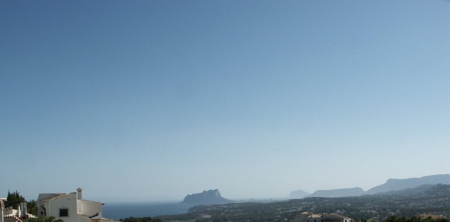 Land plot à Moraira, Alicante, Espagne No. 54462