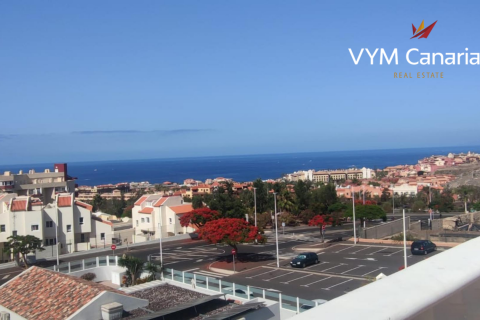 Villa à vendre à Torviscas, Tenerife, Espagne, 6 chambres, 200 m2 No. 54888 - photo 16