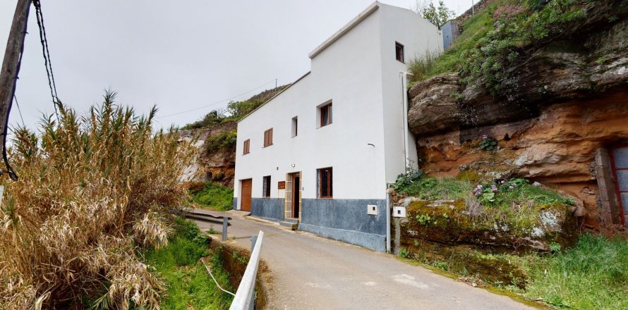 Villa à Artenara, Gran Canaria, Espagne 3 chambres, 230 m2 No. 55217