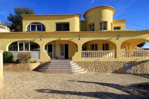 Villa à vendre à Benissa, Alicante, Espagne, 8 chambres, 374 m2 No. 54472 - photo 2