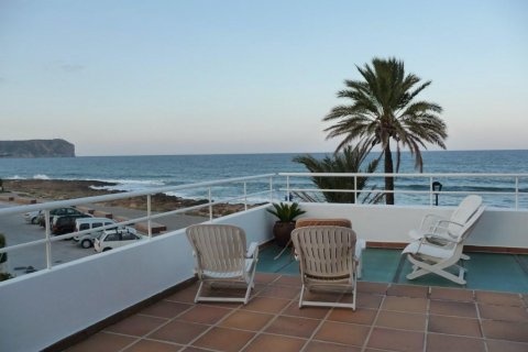 Villa à vendre à Javea, Alicante, Espagne, 6 chambres, 400 m2 No. 54287 - photo 2