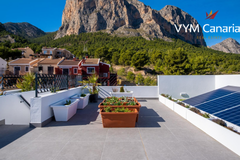 Villa à vendre à Polop, Alicante, Espagne, 3 chambres, 263 m2 No. 54980 - photo 10