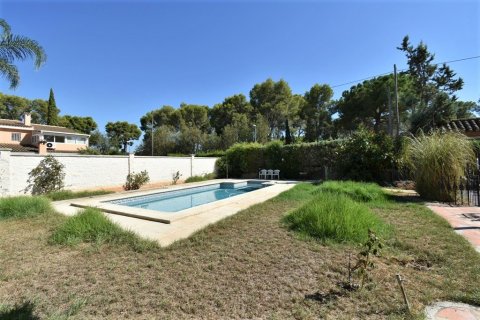 Villa à vendre à L'Eliana, Valencia, Espagne, 6 chambres, 384 m2 No. 53912 - photo 9