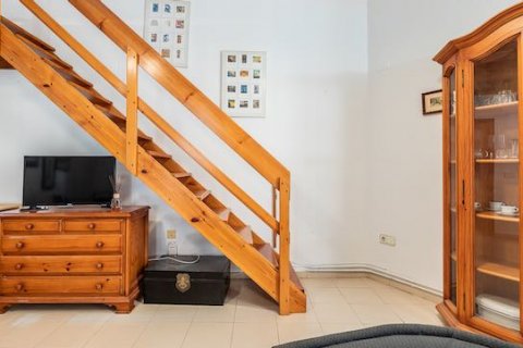Apartment à vendre à Valencia, Espagne, 3 chambres, 100 m2 No. 53793 - photo 22