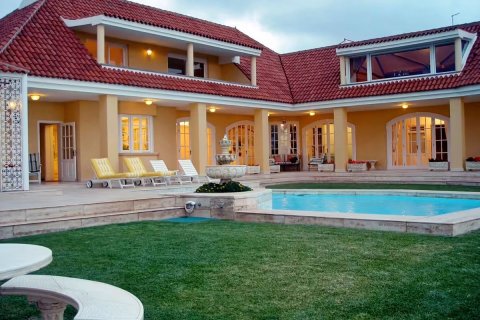 Villa à vendre à San Agustin, Gran Canaria, Espagne, 4 chambres, 450 m2 No. 55204 - photo 1
