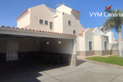 Villa à vendre à Torviscas, Tenerife, Espagne, 6 chambres, 200 m2 No. 54888 - photo 29