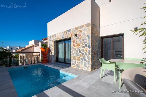 Villa à vendre à Villamartin, Alicante, Espagne, 3 chambres, 94 m2 No. 53982 - photo 3