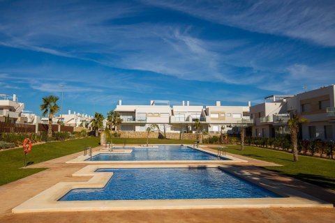 Apartment à vendre à Los Montesinos, Alicante, Espagne, 2 chambres, 65 m2 No. 55692 - photo 1