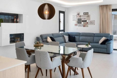 Villa à vendre à Benijofar, Alicante, Espagne, 3 chambres, 120 m2 No. 56140 - photo 6