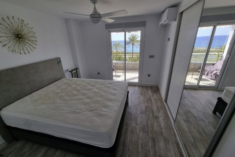 Apartment à vendre à Alicante, Espagne, 2 chambres, 80 m2 No. 58997 - photo 7