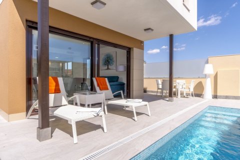 Villa à vendre à San Pedro del Pinatar, Murcia, Espagne, 3 chambres, 105 m2 No. 58114 - photo 2