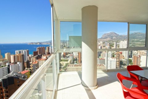 Apartment à vendre à Benidorm, Alicante, Espagne, 2 chambres, 78 m2 No. 58936 - photo 1