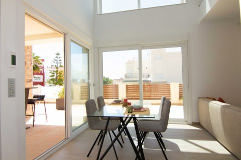 Villa à vendre à La Mata, Alicante, Espagne, 3 chambres, 320 m2 No. 58383 - photo 3