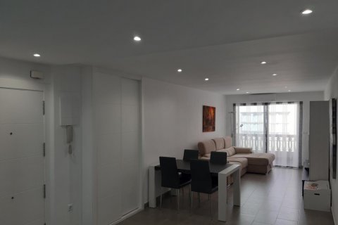 Apartment à vendre à Alicante, Espagne, 2 chambres, 72 m2 No. 58507 - photo 5