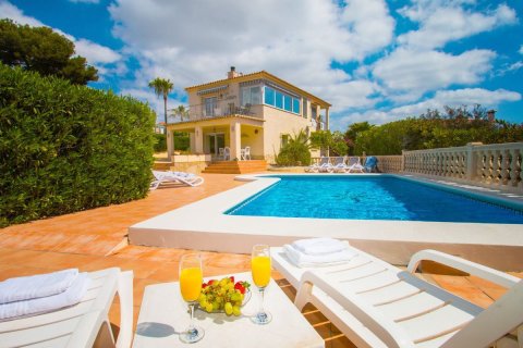 Villa à vendre à Calpe, Alicante, Espagne, 4 chambres, 238 m2 No. 59176 - photo 1