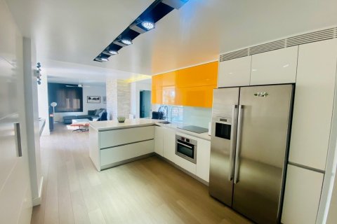 Apartment à vendre à Alicante, Espagne, 3 chambres, 90 m2 No. 58813 - photo 6