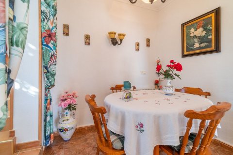 Villa à vendre à Playa Flamenca II, Alicante, Espagne, 2 chambres, 130 m2 No. 58533 - photo 6