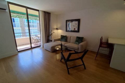 Apartment à vendre à Alicante, Espagne, 1 chambre, 66 m2 No. 58745 - photo 1