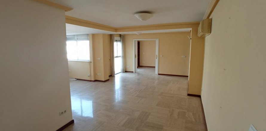 Apartment à Alicante, Espagne 3 chambres, 130 m2 No. 58786