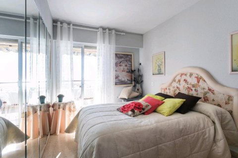 Apartment à vendre à Alicante, Espagne, 2 chambres, 80 m2 No. 58342 - photo 9