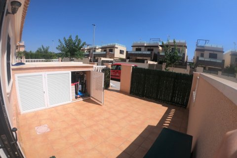 Townhouse à vendre à Torre de la Horadada, Alicante, Espagne, 3 chambres, 115 m2 No. 58386 - photo 4