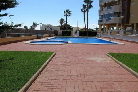 Apartment à vendre à La Manga del Mar Menor, Murcia, Espagne, 2 chambres, 102 m2 No. 58592 - photo 2