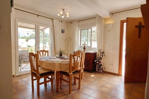 Villa à vendre à Benissa, Alicante, Espagne, 3 chambres, 239 m2 No. 58447 - photo 3