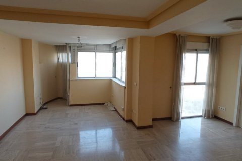 Apartment à vendre à Alicante, Espagne, 3 chambres, 130 m2 No. 58786 - photo 2