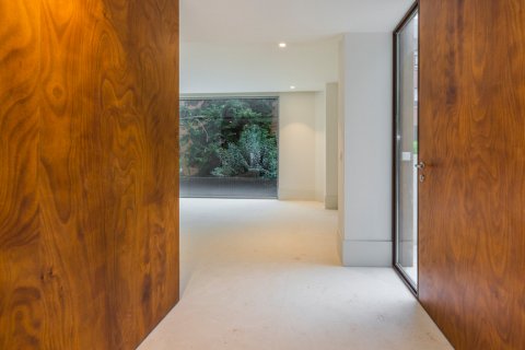 Villa à vendre à Madrid, Espagne, 5 chambres, 376 m2 No. 62377 - photo 24