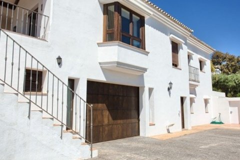 Villa à vendre à Benahavis, Malaga, Espagne, 5 chambres, 700 m2 No. 62223 - photo 17