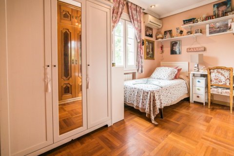 Villa à vendre à Madrid, Espagne, 7 chambres, 235 m2 No. 3348 - photo 25