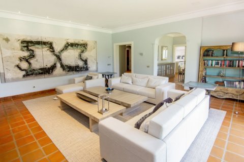 Villa à vendre à San Pedro de Alcantara, Malaga, Espagne, 5 chambres, 491 m2 No. 62036 - photo 6