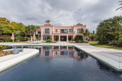 Villa à vendre à El Paraiso, Alicante, Espagne, 11 chambres, 1.07 m2 No. 3453 - photo 6