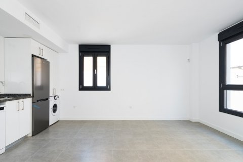 Apartment à vendre à Malaga, Espagne, 2 chambres, 69 m2 No. 60931 - photo 5