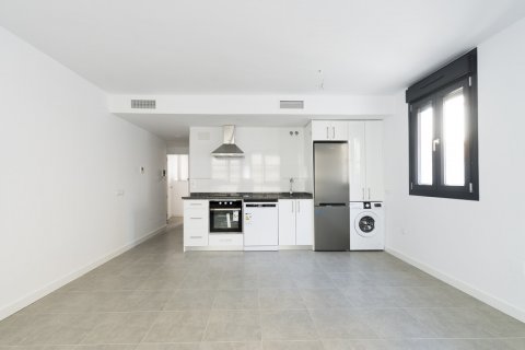 Apartment à vendre à Malaga, Espagne, 2 chambres, 69 m2 No. 60931 - photo 3