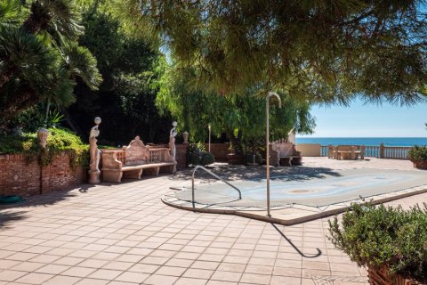 Villa à vendre à Malaga, Espagne, 5 chambres, 629 m2 No. 3652 - photo 12
