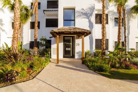 Apartment à vendre à Estepona, Malaga, Espagne, 4 chambres, 145.64 m2 No. 60861 - photo 16