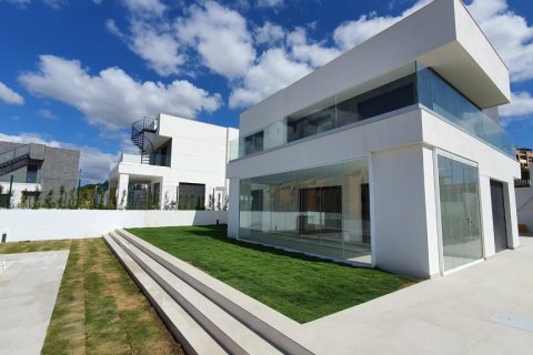 Villa à vendre à Manilva, Malaga, Espagne, 4 chambres, 184 m2 No. 3594 - photo 14