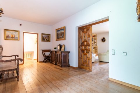 Villa à vendre à El Escorial, Madrid, Espagne, 9 chambres, 422 m2 No. 62209 - photo 21