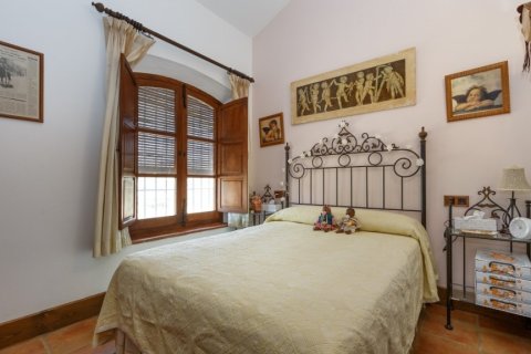 Villa à vendre à Estepona, Malaga, Espagne, 4 chambres, 260 m2 No. 61955 - photo 6