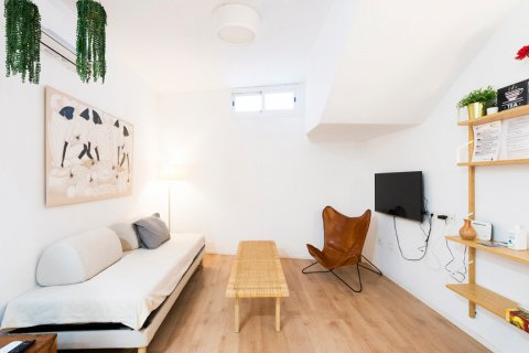 Apartment à vendre à Malaga, Espagne, 2 chambres, 81 m2 No. 60945 - photo 2