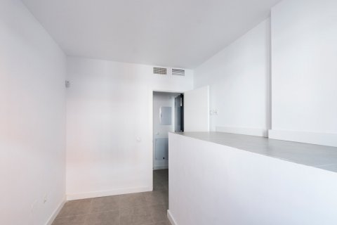 Apartment à vendre à Malaga, Espagne, 2 chambres, 69 m2 No. 60931 - photo 13