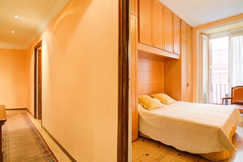Apartment à vendre à Madrid, Espagne, 4 chambres, 163 m2 No. 61070 - photo 17