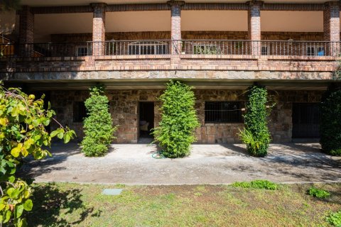 Villa à vendre à Manzanares el Real, Madrid, Espagne, 6 chambres, 520 m2 No. 61997 - photo 25