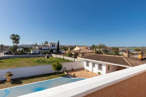 Villa à vendre à El Santiscal, Cadiz, Espagne, 5 chambres, 571 m2 No. 62047 - photo 17