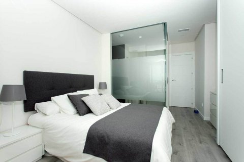 Apartment à vendre La Zenia, Alicante, Espagne, 3 chambres, 77 m2 No. 62953 - photo 13