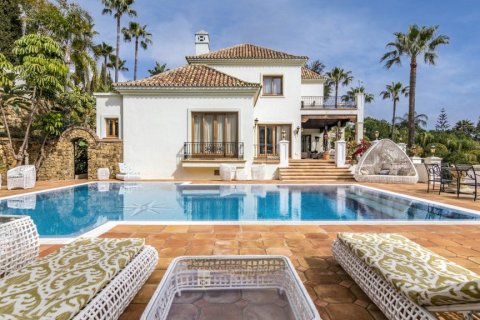 Villa à vendre à El Paraiso, Alicante, Espagne, 16 chambres, 890.28 m2 No. 62035 - photo 5