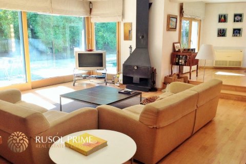 Villa in vendita Castelldefels, Barcelona, Spagna 6 camere da letto, 426 mq. N° 8810 - foto 5